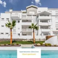 Homity Holidays - Playa Granada - Marina Golf, ξενοδοχείο σε Μοτρίλ