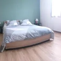 chambre avec petit-déjeuner #1, hotel Aurillacban