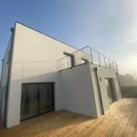Maison neuve proximité des plages、Plouzanéのホテル