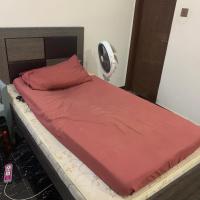 1 room for night stay, hotel near Jinnah International Airport - KHI, Karachi