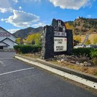 H&H Motor Lodge، فندق في أيداهو سبرينغز