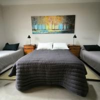 Habitación Cuádruple en Suite, hotel near Daniel Jurkic Airport - RCQ, Reconquista