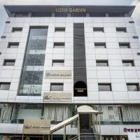 Super Townhouse OAK Regal Inn Near Sant Tukaram Nagar Metro Station, hotel v destinaci Puné