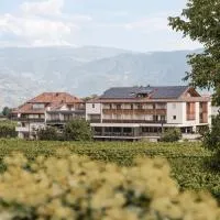 Hotel Girlanerhof, hotelli kohteessa Appiano sulla Strada del Vino