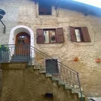 House of Zimon, хотел в Aldeno