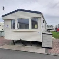 Towyn 24 Golden Gate Rentals – hotel w mieście Abergele