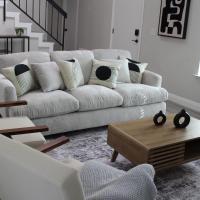 Casa Saguaro - Dual Master Home, hotel near March ARB - RIV, Moreno Valley