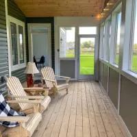 Spacious 3 Bdrm Retreat, Muskoka Room & Fireplace, hotel v destinácii Bracebridge