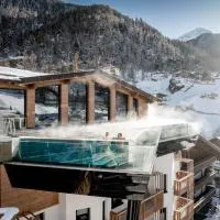 Das Central – Alpine . Luxury . Life, hotel v Soldene
