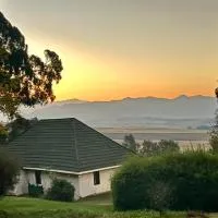Pear Tree Cottage-Underberg: Underberg şehrinde bir otel