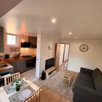 Appart 4 personnes proche PARIS Tour Eiffel, hotel sa Meudon