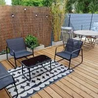 Au Petit Nid โรงแรมในแบร์กส์