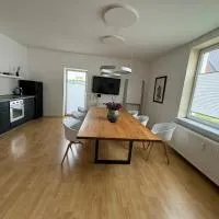Moderne Wohnung mit Garten – hotel w mieście Verl