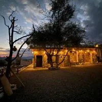 Balcony walk rest house Jabal shams, hotel in Sa‘ab Banī Khamīs