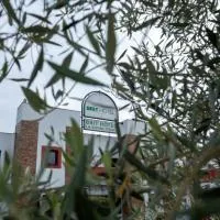 Évreux में, होटल Brit Hotel La Bonne Etape
