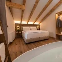Green Hotel Genzianella, Hotel in Roncone