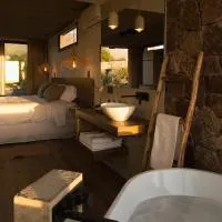 La Singladura, hotel a La Población