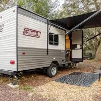 Shaanti Living Cozy Private Camper 1, khách sạn ở Melrose