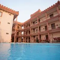 THE FORT, hotel a Morādābād