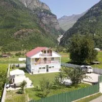 Guest House Gogia, hotel v destinaci Zhabeshi