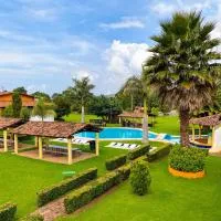 Hotel Rancho Las Margaritas, hotel di Valle de Bravo