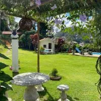 Casa de Campo Chácara Recanto da Águia، فندق في ماريشال فلوريانو