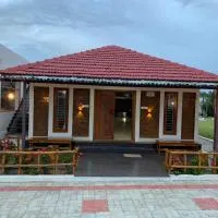 Love Green Resorts, hotel u gradu Palladam
