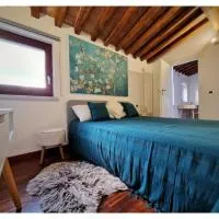 Vicolo Bugliolo 10 - HOME B&B, hotell i Carrara