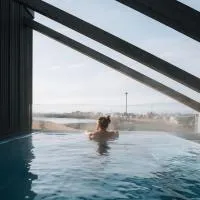 Hotel Berg by Keflavik Airport, хотел в Кефлавик