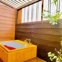 南熱海長浜公園近くバーベキュー可能露天風呂付ゲストハウス, hotel i Kami-taga