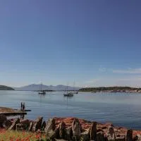 8 George Street, hotel v destinaci Millport
