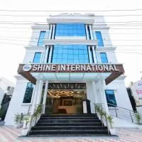 Hotel Shine International, готель у місті Майсуру