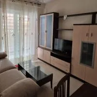 Lovely Beach flat, ground floor, with fast WiFi, AC and Heating, hôtel à Bellreguart
