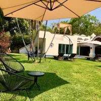 Quinta Los Caballos, hotel v destinaci Ajijic