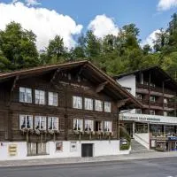 Hotel Weisses Kreuz, viešbutis mieste Bryncas