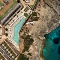 Six Senses Ibiza, hotel i Portinatx