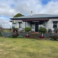 Country charm on acreage, hotel di Kingaroy