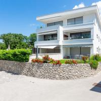 Apartments Marina, hotel v Malinski