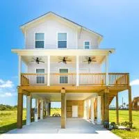 Cozy 3 Bedroom Family Beach Home in Galveston, hotel a Galveston