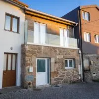 Casinha do Adro, hotel v destinaci Paços da Serra