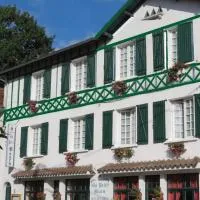 Hotel Au Petit Béarn, hotel sa Salies-de-Béarn