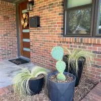 Mid-West Mod - 5br - Central Norman - Near OU!، فندق في نورمان