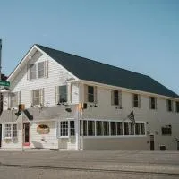 Hampton Bays Hotel On Main, hotel in Hampton Bays