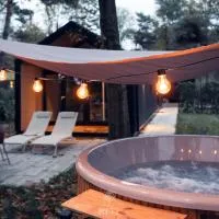 Sallands natuurhuisje Hellendoorn hottub Metz, hotel en Haarle
