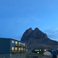 AVANI Unnuisarfiit - Apartments, hotel i Umanak