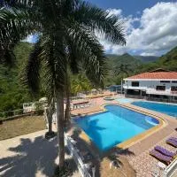 Montaña de Anapoima, hotel a Apulo