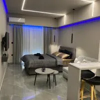 Crystal Grey Elite Apartment 1, hotel v mestu Serres