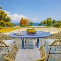Elpida's Sea View Apartment, hotel en Petalidi