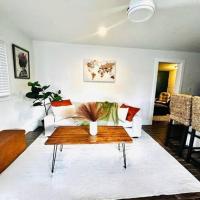Charming 1-Bed Cottage in Ortega, מלון ליד NAS Jacksonville (Towers Field) - NIP, ג'קסונוויל
