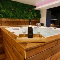 L'Hakuna - Suite & Spa, hotel v destinácii Fontaine-Notre-Dame